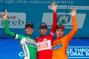 Nibali wygrał dla Scarponiego