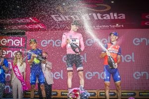 Vincenzo Nibali 3. w Giro d’Italia [video]