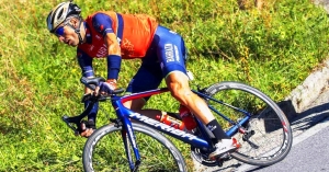 Jak poprawić zjazdy? Poznaj 6 wskazówek, żeby być jak Nibali [video]