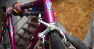 Stara Merida jak nowa - zobacz, co znaczy dobra renowacja roweru [video]