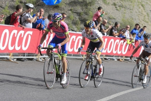Giro: Niemiec i Scarponi bez zmian w generalce