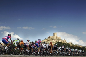 Vuelta: awans Scarponiego mimo straty na 9. etapie