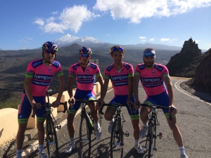 Lampre-Merida trenuje na Teneryfie