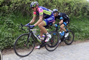 Specjalne rozwiązania Pozzato na Paryż-Roubaix