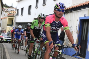 Giro: Ferrrari 4. na 4. etapie