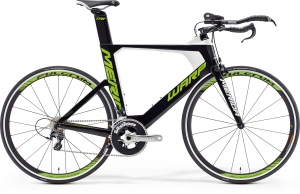 Warp TRI 5000 doceniony przez „Triathlon”